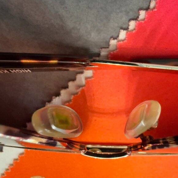 Quay High Key Mini Aviator Sunglasses – Gold Frame / Gradient Brown Lenses - Picture 12 of 12